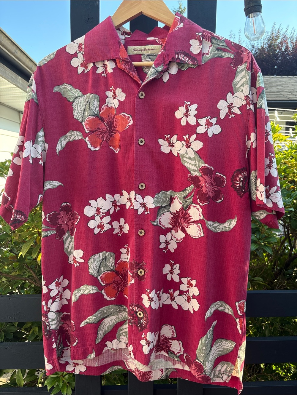 Tommy Bahama Burgundy Floral Short-Sleeve Button-Down Shirt